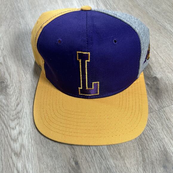 Vintage Starter Los Angeles Lakers Hat Letterman Snapback NBA Purple Yellow Cap‎ - Picture 1 of 8